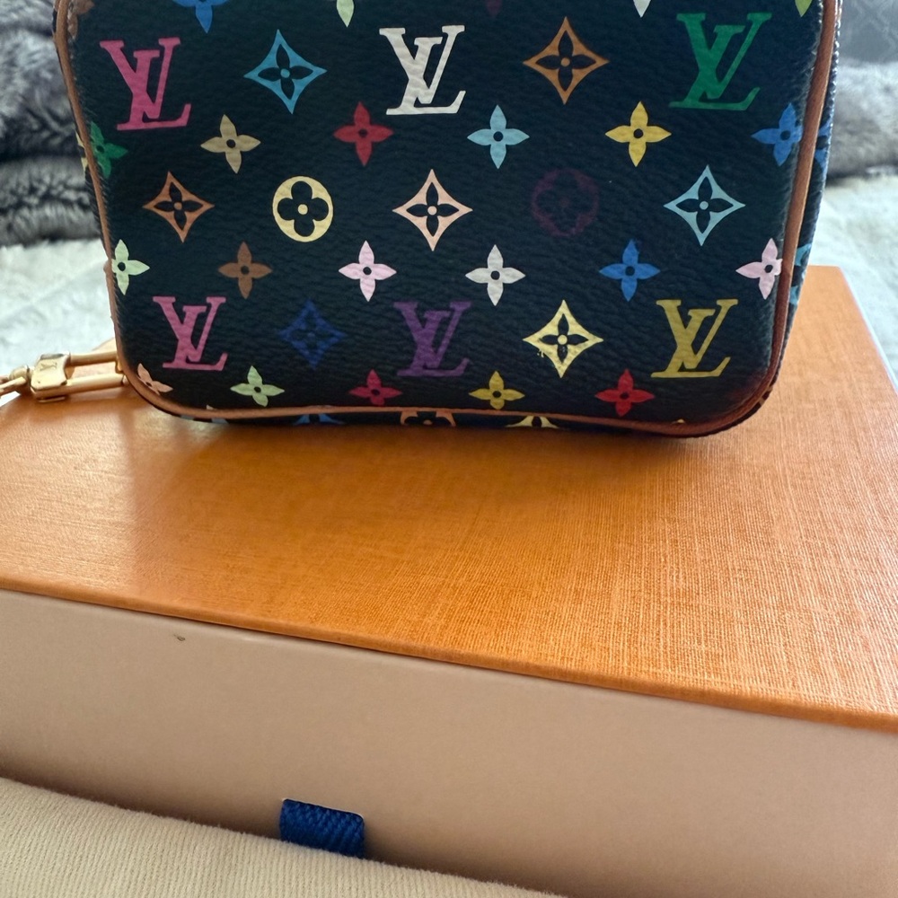 Louis Vuitton Black Wapity Pouch Iconic Multicolor Monogram